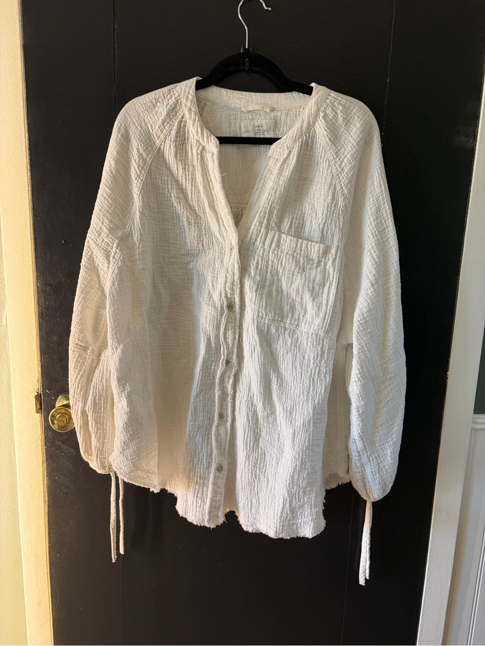Aerie Textured White Button-Front Gauze Shirt